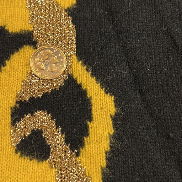 Very nice good condition black & gold cowl neck sweater by Spree. - Picture 4 of 10